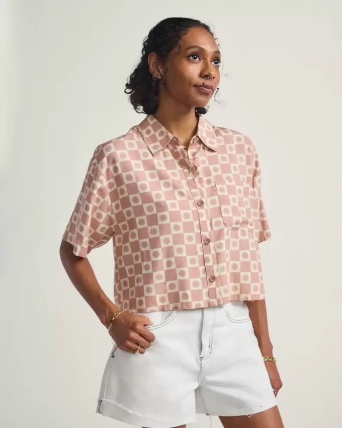 Camicia a quadri soleggiata Camicia a quadri soleggiata