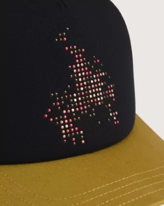 Cappello da camionista con fiamma da skate