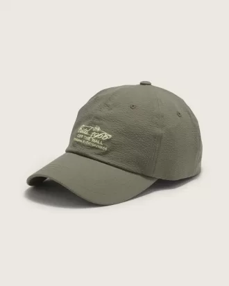 Cappello da fantino con visiera curva del 1966