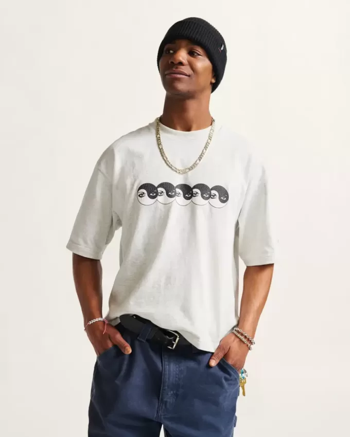 Maglietta con occhi Yin Yang sullo skate