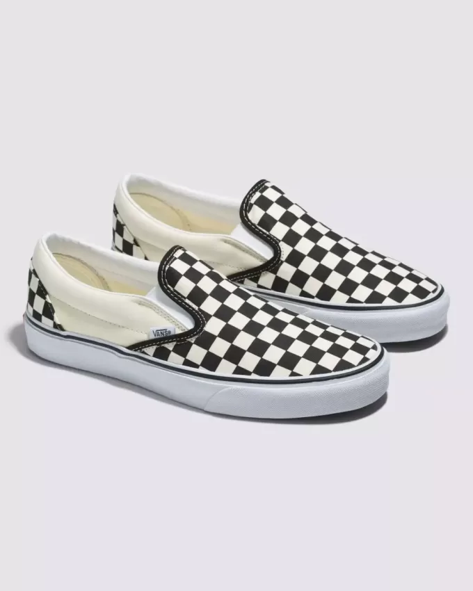 Scarpa classica larga a scacchiera slip-on Scarpa classica larga a scacchiera slip-on