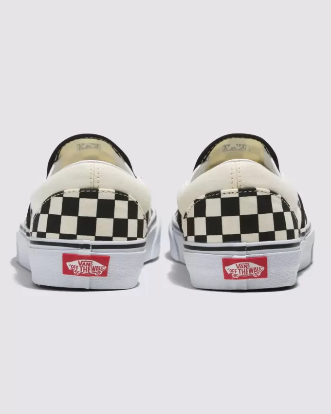 Scarpa classica larga a scacchiera slip-on Scarpa classica larga a scacchiera slip-on