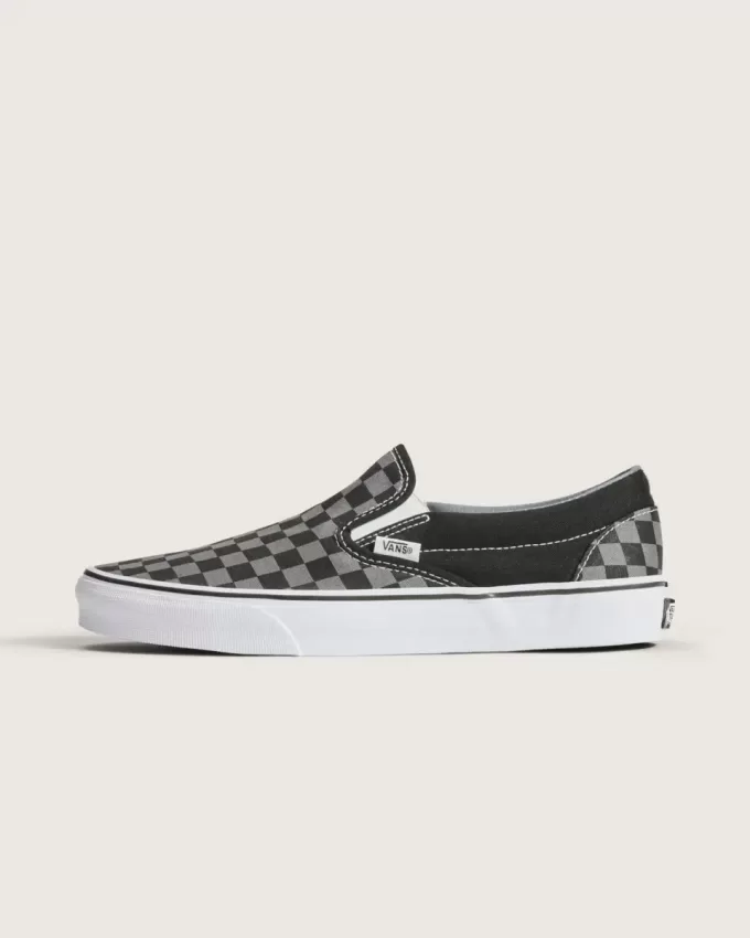 Scarpa classica slip-on a scacchi Scarpa classica slip-on a scacchi