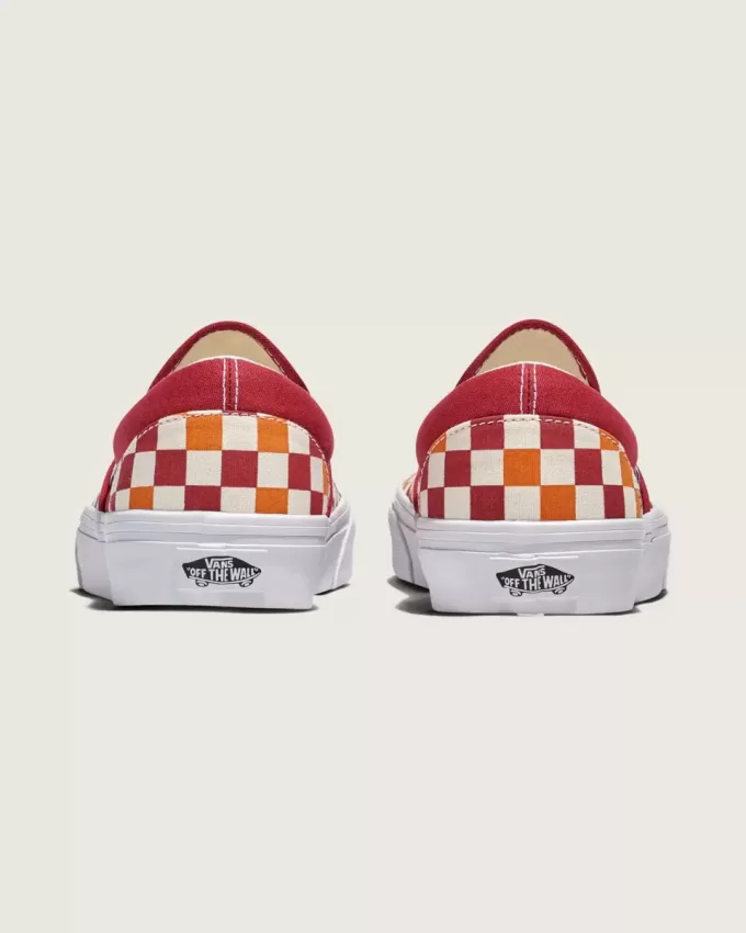 Scarpa classica slip-on a scacchi Scarpa classica slip-on a scacchi