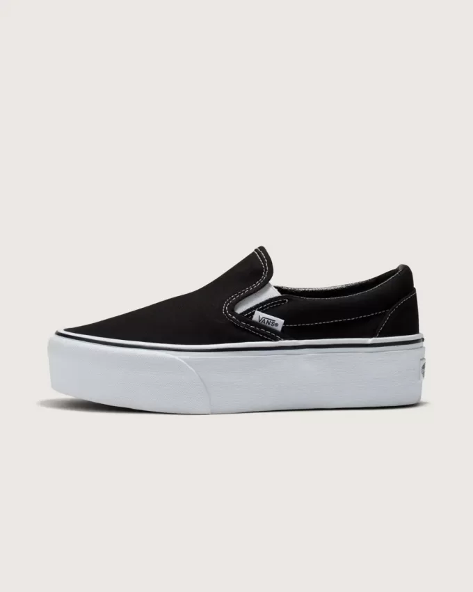 Scarpa classica slip-on con plateau Scarpa classica slip-on con plateau