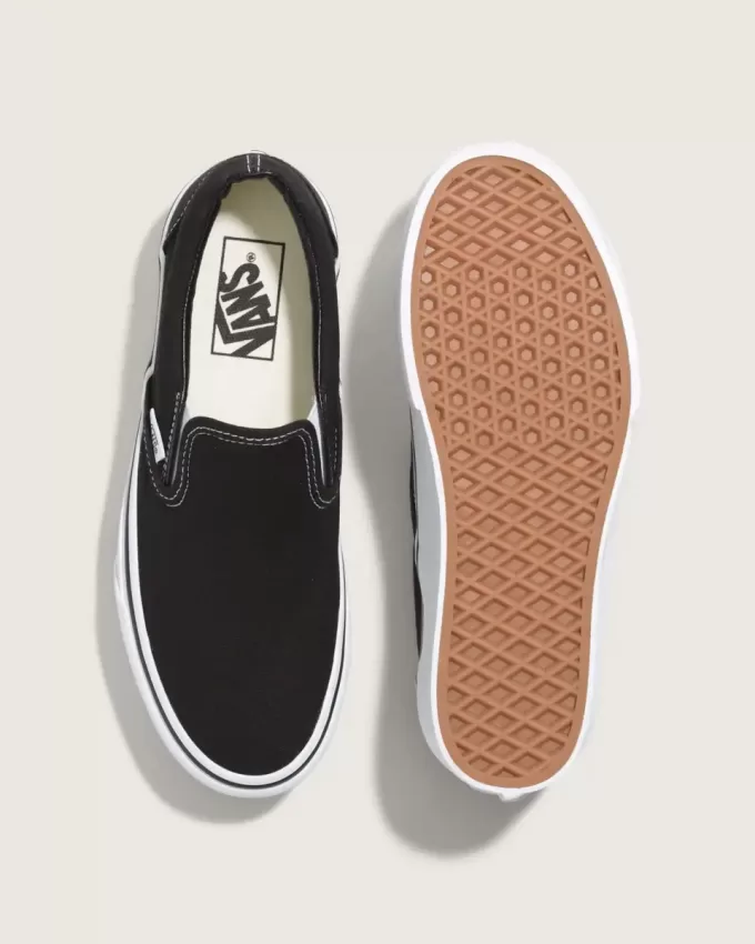 Scarpa classica slip-on con plateau Scarpa classica slip-on con plateau