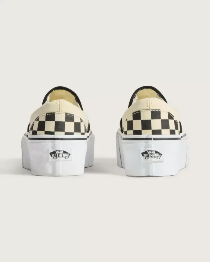 Scarpa classica slip-on con plateau a scacchi Scarpa classica slip-on con plateau a scacchi