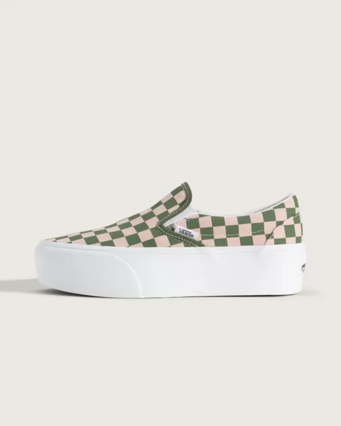 Scarpa classica slip-on con plateau e motivo a scacchi Scarpa classica slip-on con plateau e motivo a scacchi