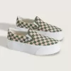 Scarpa classica slip-on con plateau e motivo a scacchi Scarpa classica slip-on con plateau e motivo a scacchi