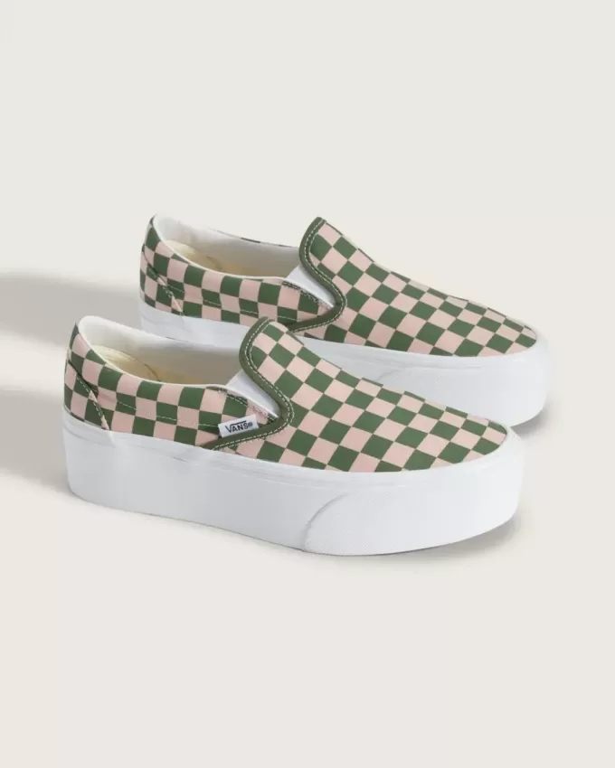 Scarpa classica slip-on con plateau e motivo a scacchi Scarpa classica slip-on con plateau e motivo a scacchi