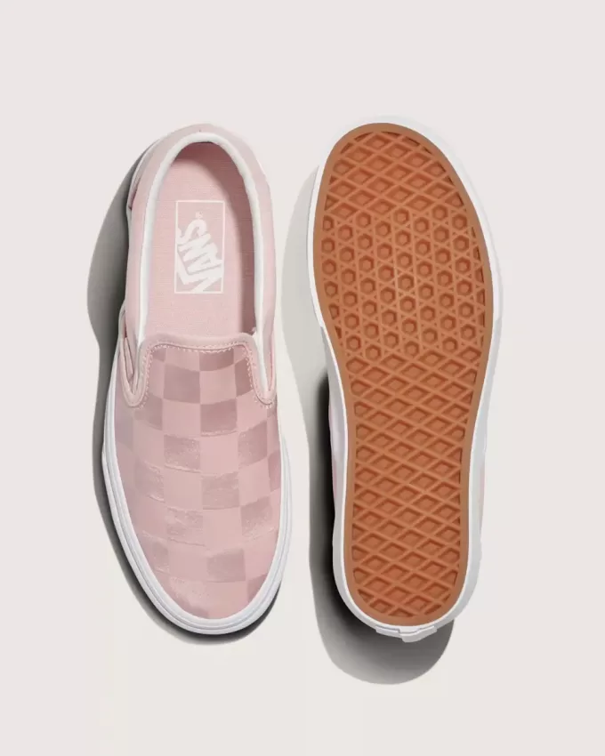 Scarpa classica slip-on in raso a scacchi Scarpa classica slip-on in raso a scacchi
