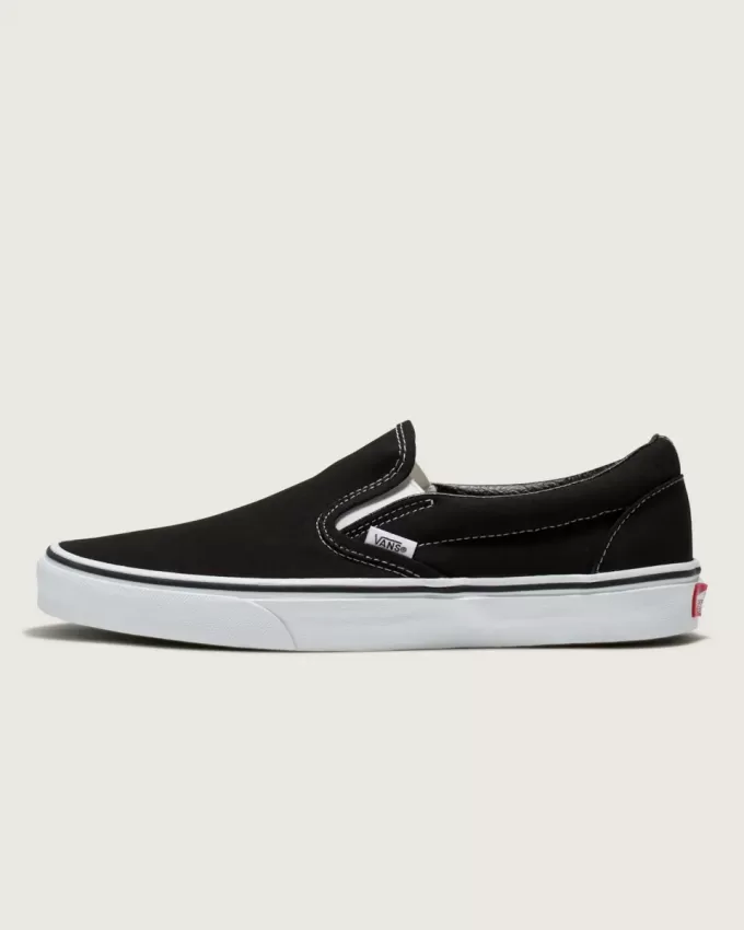 Scarpa classica slip-on larga Scarpa classica slip-on larga
