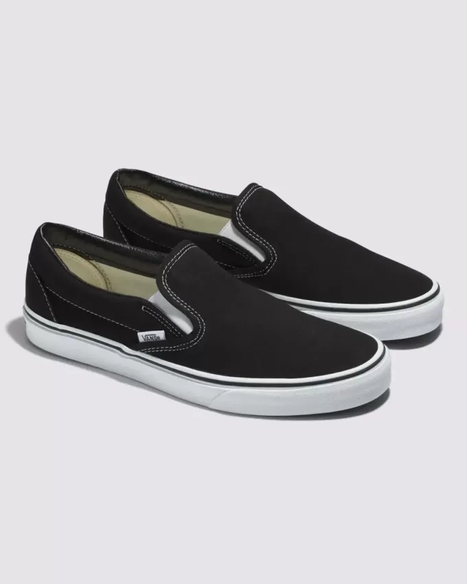 Scarpa classica slip-on larga Scarpa classica slip-on larga