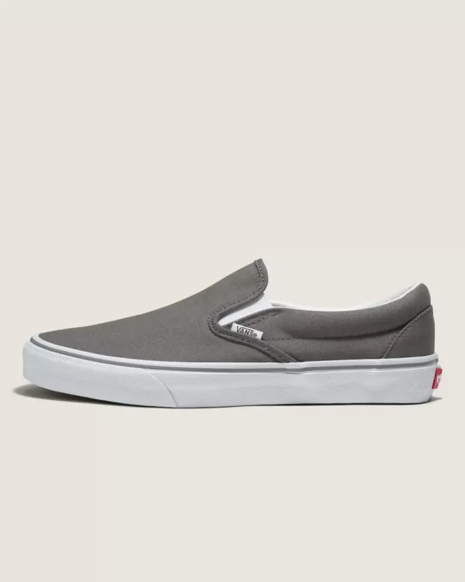 Scarpa classica slip-on larga Customs Scarpa classica slip-on larga Customs