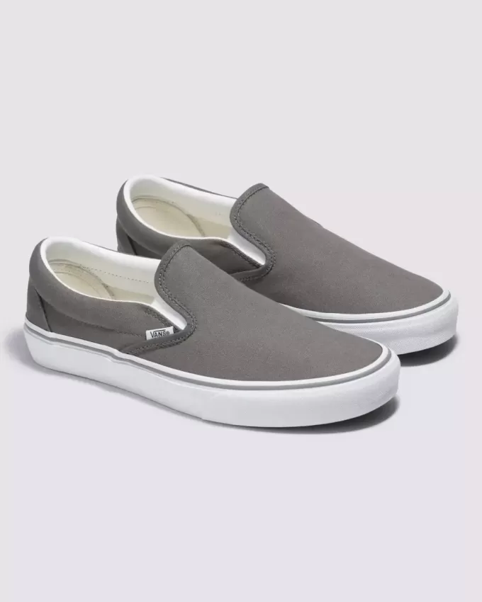 Scarpa classica slip-on larga Customs Scarpa classica slip-on larga Customs