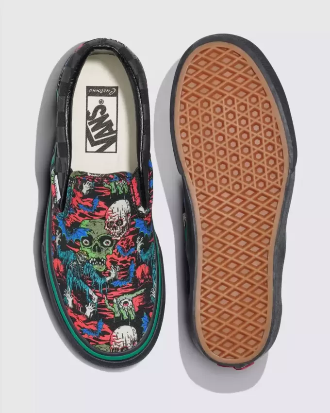 Scarpa con plateau slip-on classica personalizzata per Halloween Scarpa con plateau slip-on classica personalizzata per Halloween