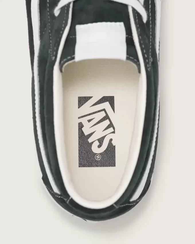 Scarpa Premium Sk8-Mid in pelle scamosciata Scarpa Premium Sk8-Mid in pelle scamosciata