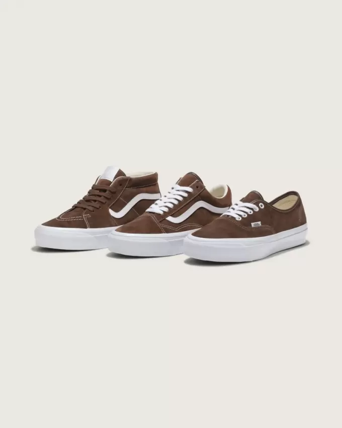 Scarpa Premium Sk8-Mid in pelle scamosciata Scarpa Premium Sk8-Mid in pelle scamosciata