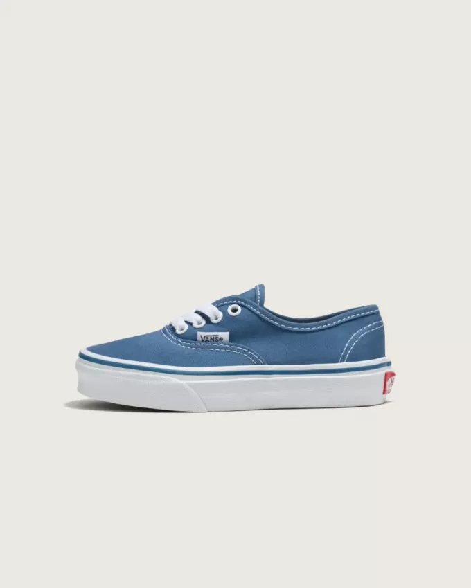 Scarpe autentiche per bambini piccoli Scarpe autentiche per bambini piccoli