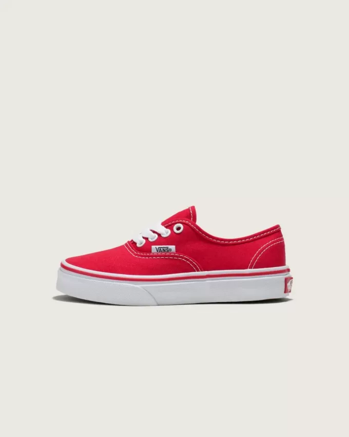Scarpe autentiche per bambini piccoli Scarpe autentiche per bambini piccoli