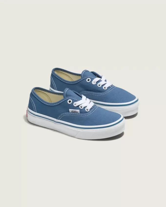 Scarpe autentiche per bambini piccoli Scarpe autentiche per bambini piccoli