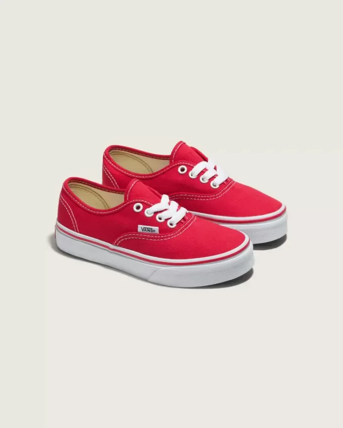 Scarpe autentiche per bambini piccoli Scarpe autentiche per bambini piccoli