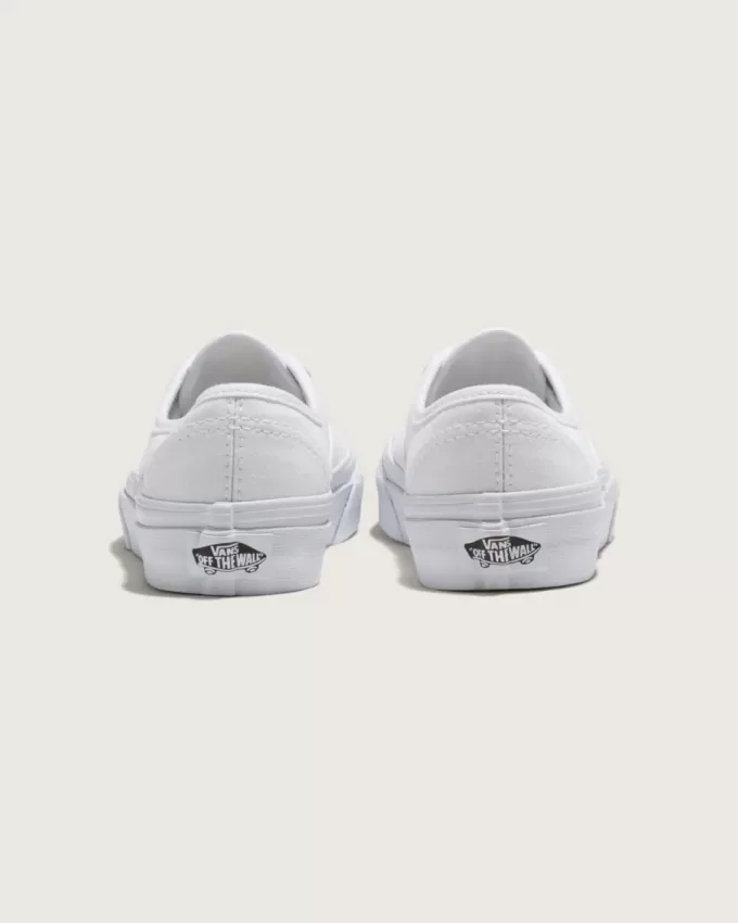 Scarpe autentiche per bambini piccoli Scarpe autentiche per bambini piccoli